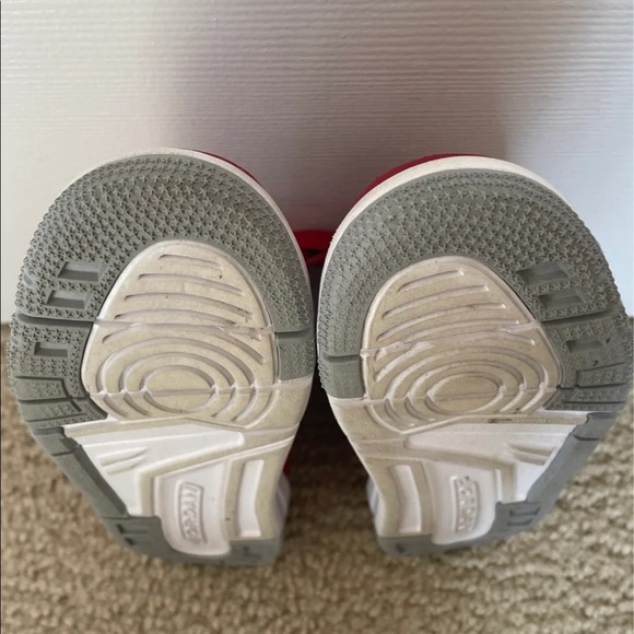 Kid's Air Jordan legacy 312 Toro size 12.5 - Picture 6 of 7